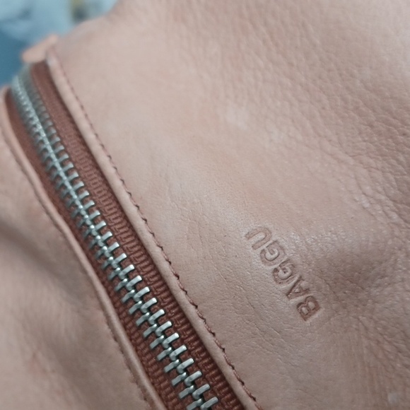 BAGGU  Milled Lrarher Backpack main image 12